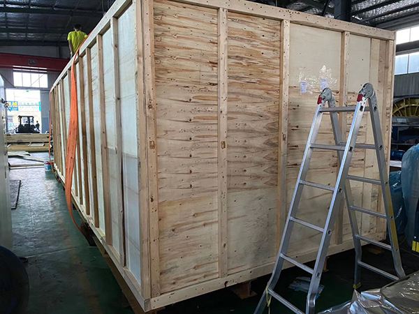 东方大型木包装箱出口的要求